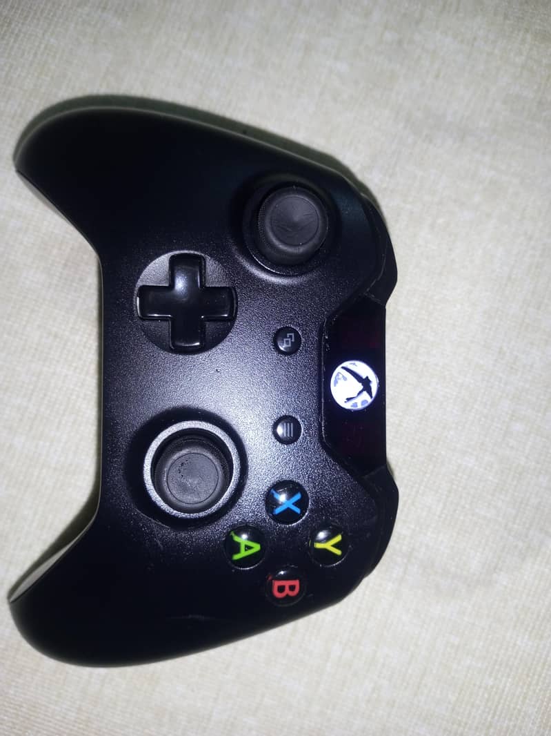 xbox One controller 0