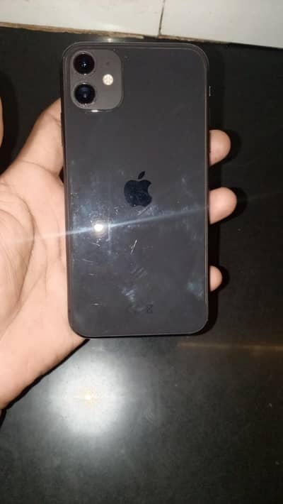 iPhone 11 128GP all okay 10 bye 9 . . factory unlock face ID tutun ok