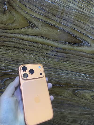 iPhone 17 pro jv box 256 gb battry 100 cycle 25