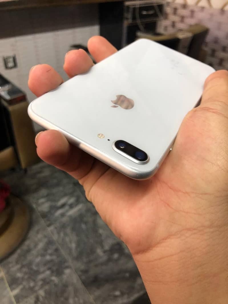 Iphone 8plus 1