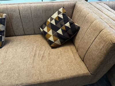 5 seater sofa set (Barely Used)