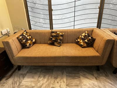 5 seater sofa set (Barely Used)