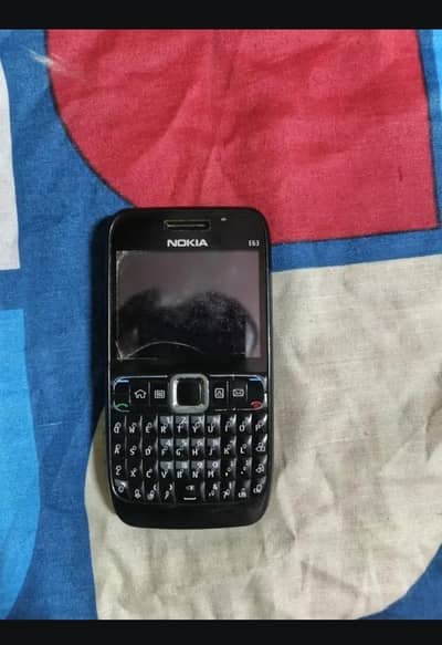 Nokia E63, 105, 106, Samsung guru music. . Read ad