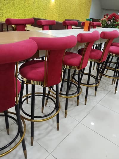 proper restaurant setting