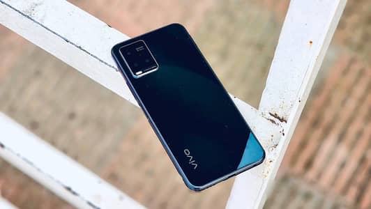 vivo y33 8+4/128gb with original box