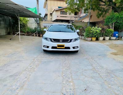 Honda Civic 1.8 PT 2016 Model First Hand