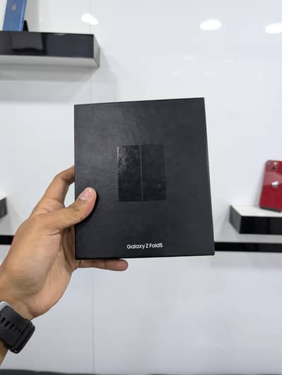 Samsung Galaxy Z Fold 5 512 GB Fresh With box