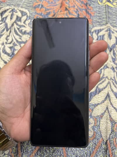 Infinix zero 40 8+5ram / 256 rom