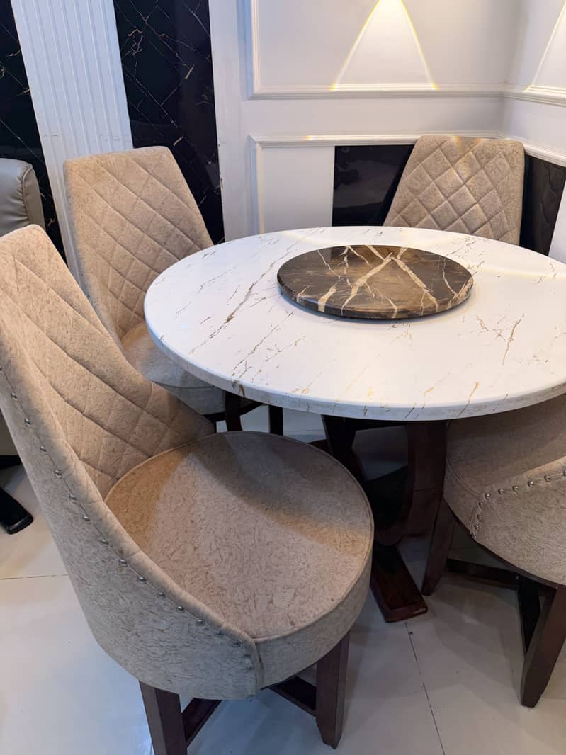 Dining Table 4 seater 5