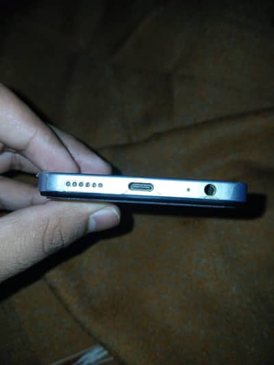 infinix smart 8 4+4ram 64gb no open no repair 10/10 with box