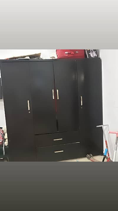 3 door cupboard