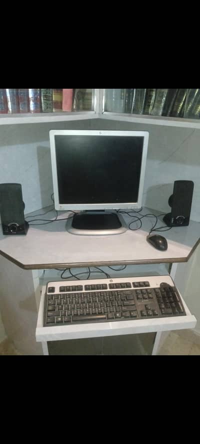 HP COMPLETE SET & AUDIONIC SPEAKERS AND STABIMATIC  VOLTAGE CONTROLLER