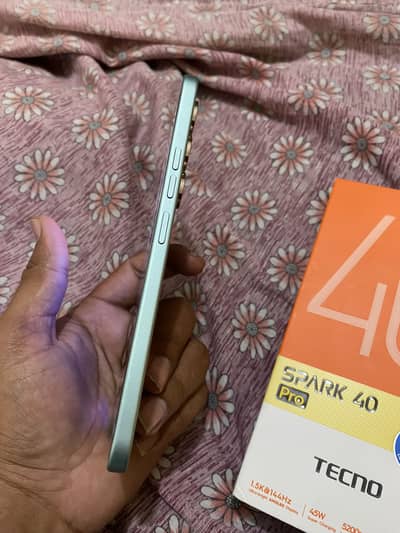 Tecno spark 40 pro 8/256 with full warranty one day use only