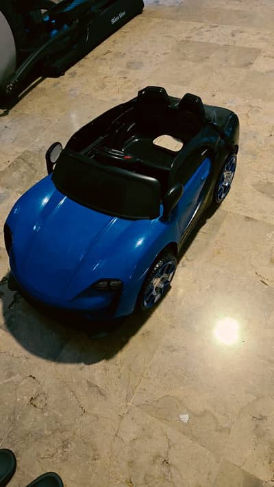 Kids electric ride on car
