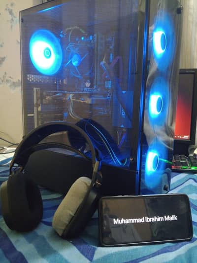 i5 4th gen with Corsair HS80