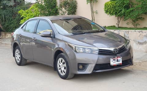 Toyota Corolla Gli 1.3 Automatic showroom condition