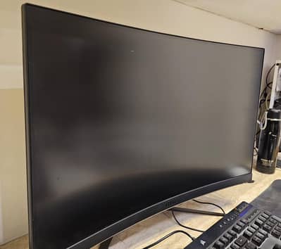 MSI Optix G27C5 27" 165hz Curved Gaming Monitor