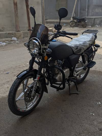 Suzuki GS 150 (2022) – Excellent Condition | Genuine | Touring Setup