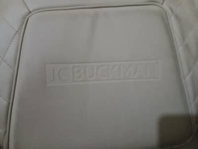 JC BuckMan TMC 213 Massage chair