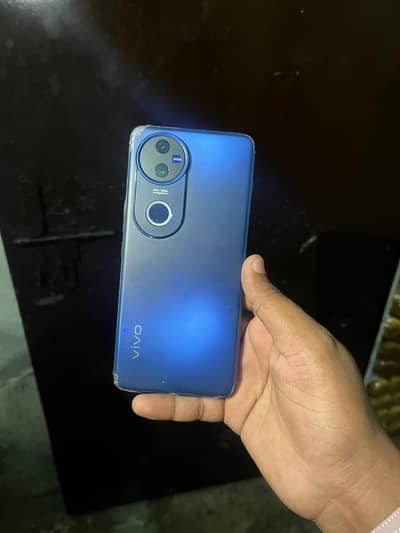 vivo v50 12+12 256 condition 10by9