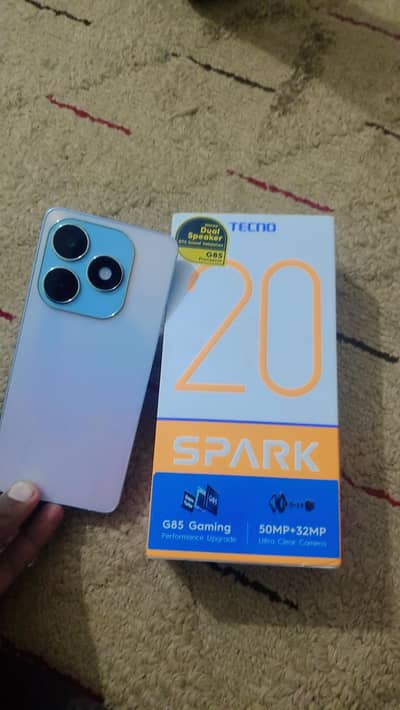 TECNO SPARK 20 WITH BOX 8 GB RAM 256 GB ROM VIP 10/10
