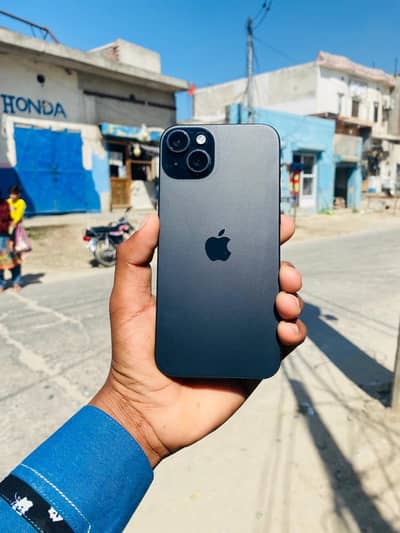 iPhone15 plus black colour ka hai
