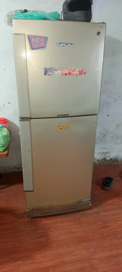 Pel Old model Fridge price 40000