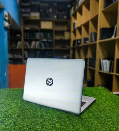 HP EliteBook 840 G3 i7(6) Generation