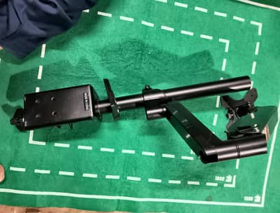 Arm Monitor Stand in Good Condition at Reasonable Price