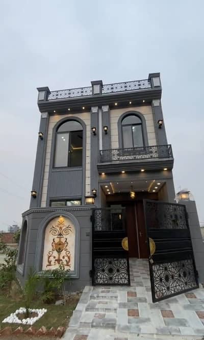 3 Marla Corner Semi Furnished