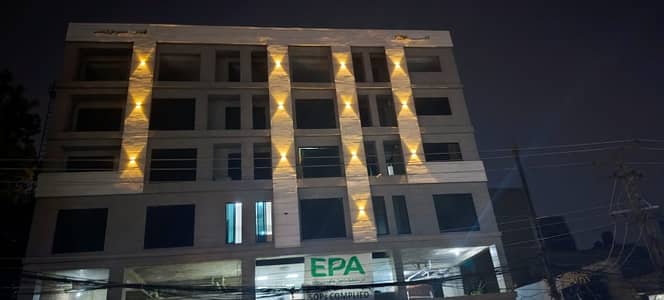 Main 100 Feet Road 5th Floor 21 Marla On Main Moznag Road