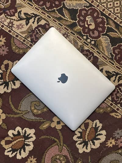 Aople MacBook Pro 2019 (Core i7) 16/500