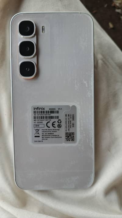 Infinix hot 60 pro 1mah use brand new condition