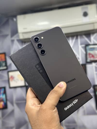 Samsung S23 Plus 8GB/512GB Non-pta Complete box mint condition