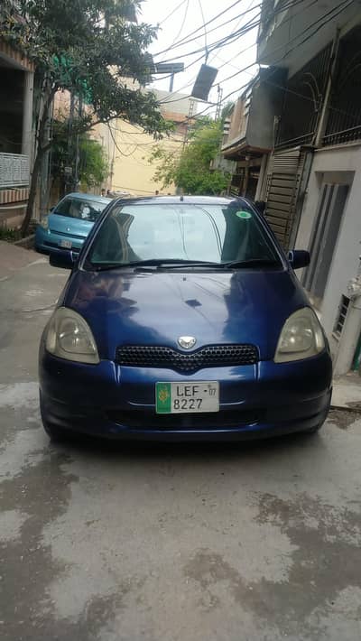 VITZ 2000