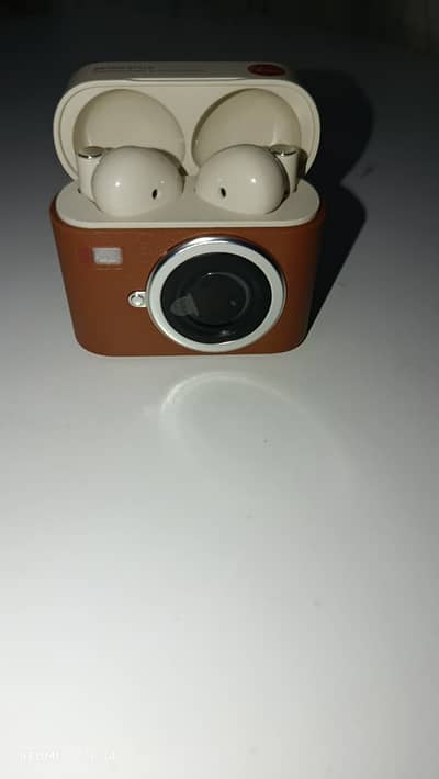 Wireless Earbuds | Vintage Camera Design | TWS Bluetooth 5.3 Earphones