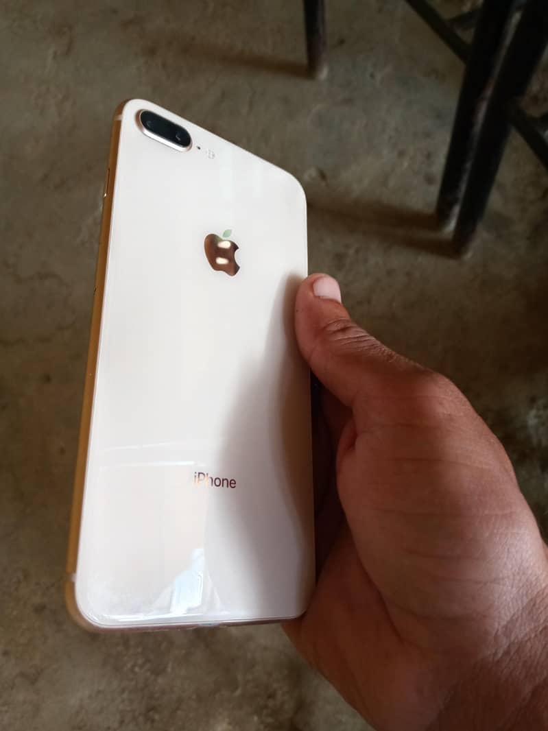iphone 8 plus 4