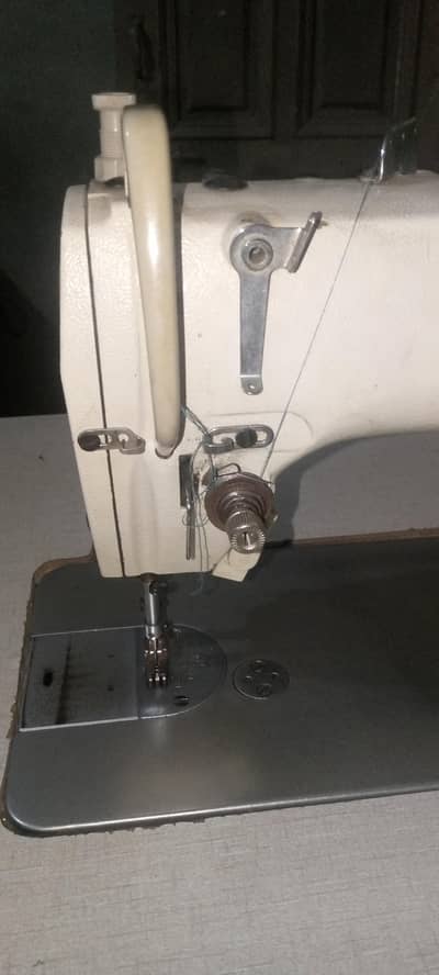 Singer machine
