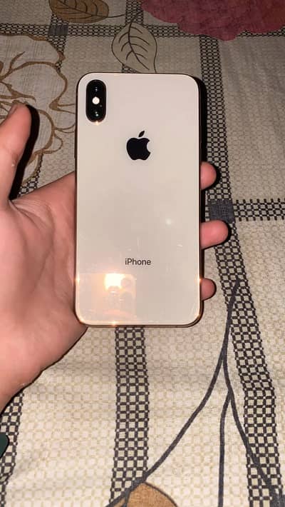 iPhone Xsfactory lock
