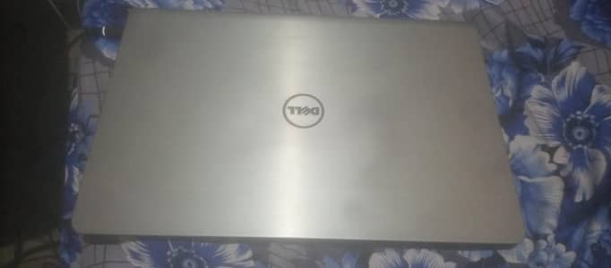 Dell inspiron 15 graphics laptop