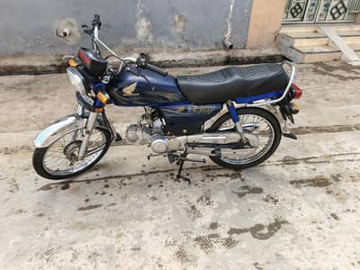 bike bilkul new ha  total original