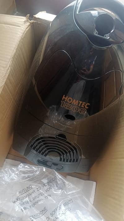 Vacuum Cleaner HOMTEC 1800W – Like New