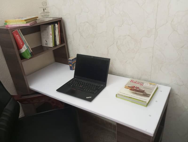 Study / Computer Table 4