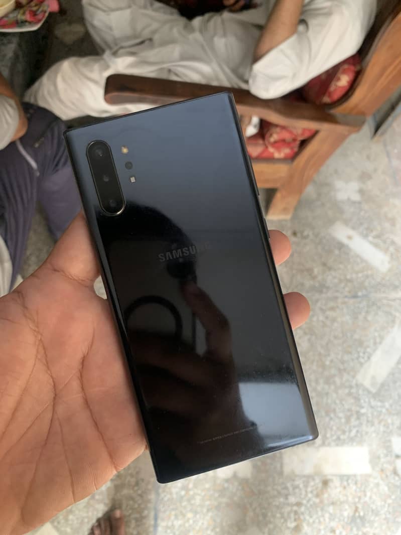 Samsung Note 10 Plus 1