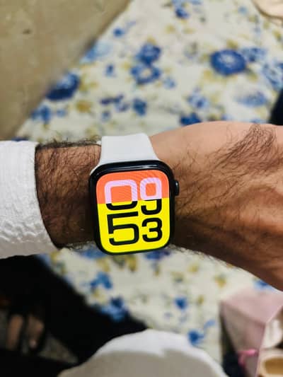 Apple Watch Series 8