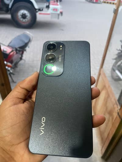 Vivo y19s complete box