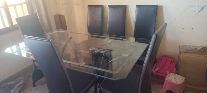 Dining table and 6 chairs