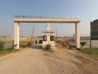 Plot Available For Sale 240 Sq. Yd Leased Single Belt At Prime Location Of Gulshan E Mehran Sector 2B