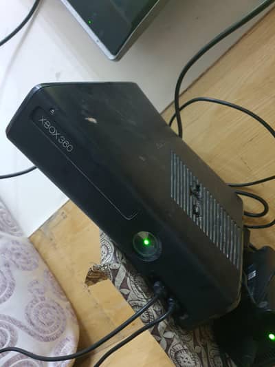 xbox 360 with wireless controller original