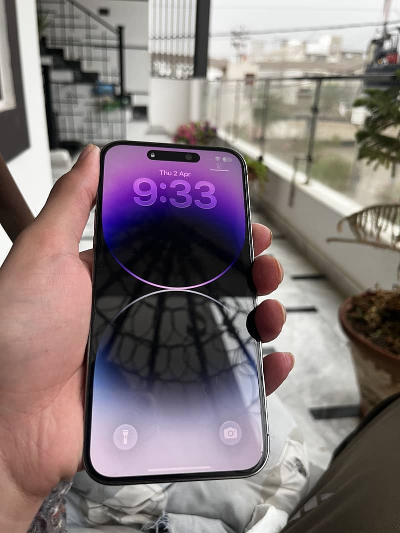 iPhone 14 Pro Max 1